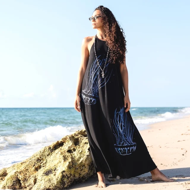 A beautiful walk on the beach followed by a seaside dinner is the perfect way to enjoy the gorgeous Fort Lauderdale weather in our easy hand printed Colette Dress.

#inspiredbynature

#bohemianluxe
#luxuryresortwear
#handprinted
#screenprinted
#handcrafted
#bamboojersey
#sustainable
#slowfashion
#timeless
#artinfashion 
#naturalfabrics
#resortwear
#oneofakind
#resortlife
#vacationwear
#cruisewear
#resortstyle
#beachcoverup
#shop
#chichiluna
#fortlauderdale
#florida